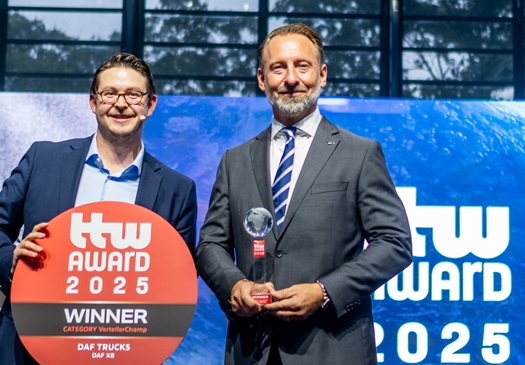 New-Generation-DAF-XB-crowned-Best-Distribution-Truck-01