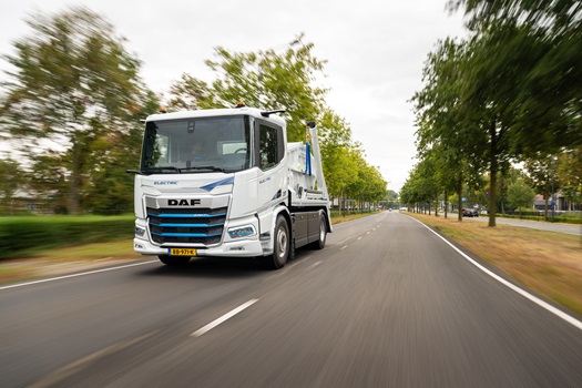 1701-New-Generation-DAF-XD-Electric