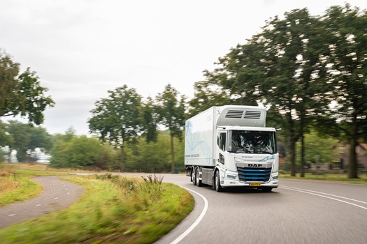 1708-New-Generation-DAF-XD-Electric
