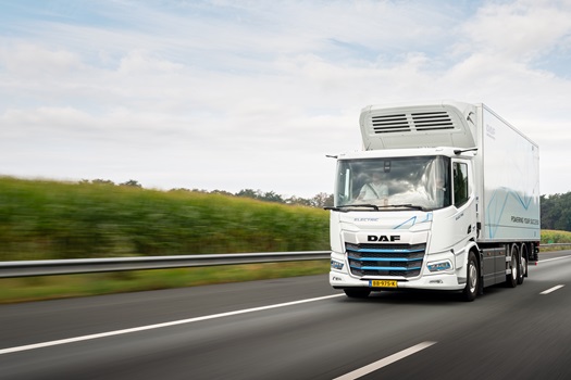 1712-New-Generation-DAF-XD-Electric