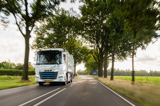 1718-New-Generation-DAF-XD-Electric