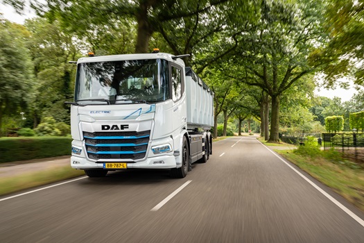 1722-New-Generation-DAF-XD-Electric