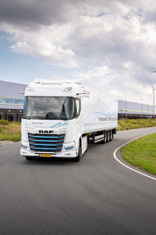 1812-New-Generation-DAF-XF-Electric