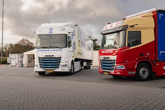 2001-New-Generation-DAF-Electric-Customer-Field-Test-Trucks